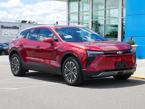 Used 2024 Chevrolet Blazer EV LT AWD/4WD image 23