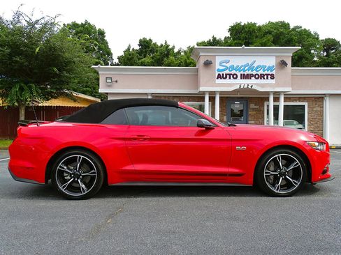 Used 2017 Ford Mustang GT Premium RWD image 11