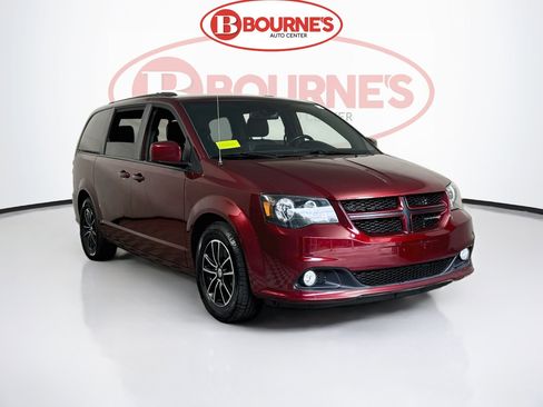 Used 2018 Dodge Grand Caravan GT FWD image 1