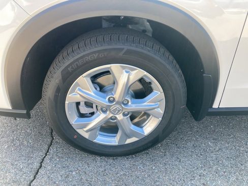 New 2025 Honda HR-V LX image 33