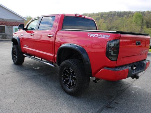 Used 2015 Toyota Tundra Limited w/ Limited Premium Package image 3