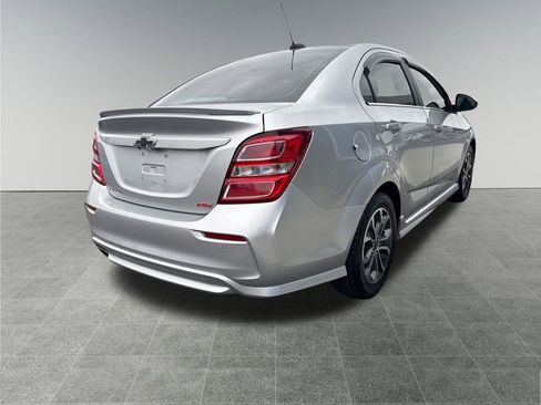 Used 2020 Chevrolet Sonic LT w/ Convenience Package image 6