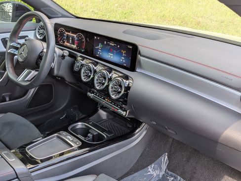 Certified 2026 Mercedes-Benz CLA 250 4MATIC image 35