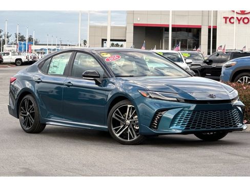 New 2026 Toyota Camry XSE FWD image 2