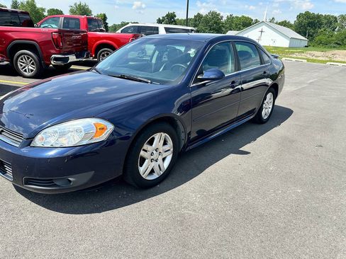 Used 2011 Chevrolet Impala LT w/ Luxury Edition Package FWD image 7