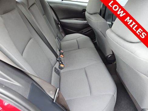 Used 2023 Toyota Corolla LE image 17