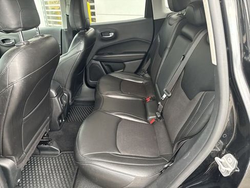 Used 2020 Jeep Compass Latitude AWD/4WD image 14