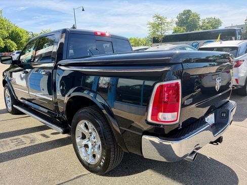 Used 2017 RAM 1500 Laramie AWD/4WD image 9