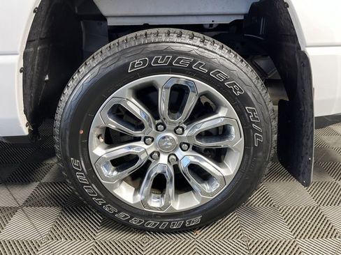 Used 2023 RAM 1500 Laramie image 10