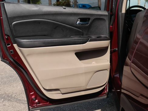Used 2021 Honda Pilot EX-L image 44