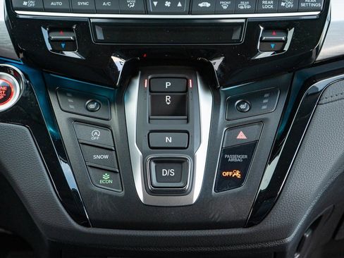 New 2026 Honda Odyssey Touring image 21