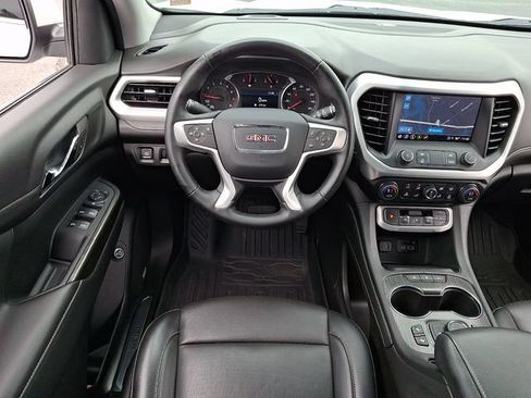 Certified 2023 GMC Acadia SLT AWD/4WD image 12