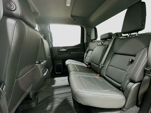 New 2026 GMC Sierra 1500 SLT RWD image 27