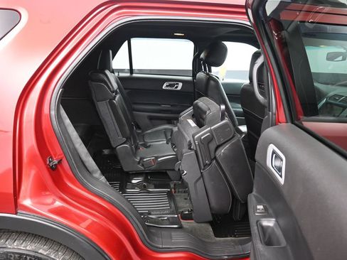 Used 2015 Ford Explorer Sport w/ Equipment Group 401A image 42