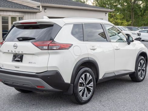 Used 2023 Nissan Rogue SV w/ SV Premium B Package AWD/4WD image 11