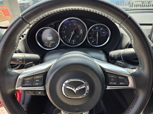 Used 2017 MAZDA MX-5 Miata RF Club RWD image 29