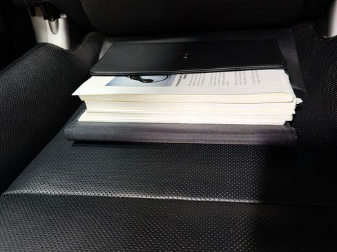 Used 2012 Porsche 911 Carrera image 41