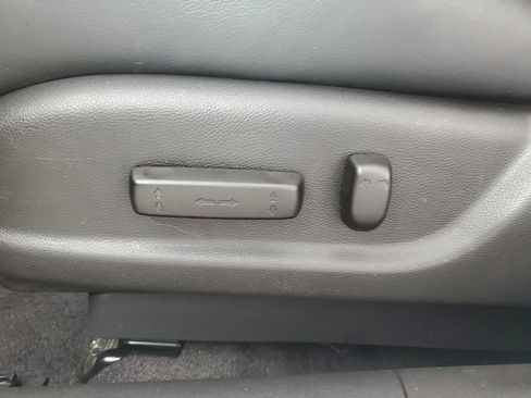 Used 2011 Acura TSX 2.4 image 29