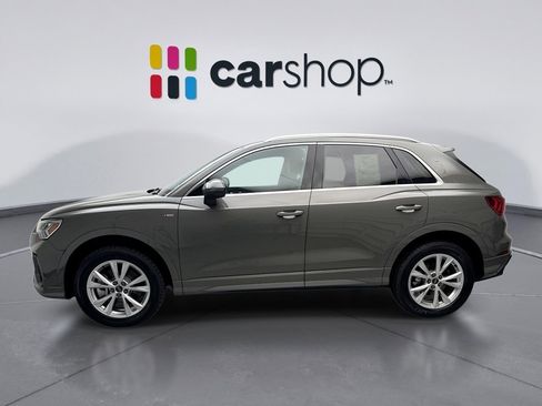 Used 2025 Audi Q3 2.0T Premium image 2