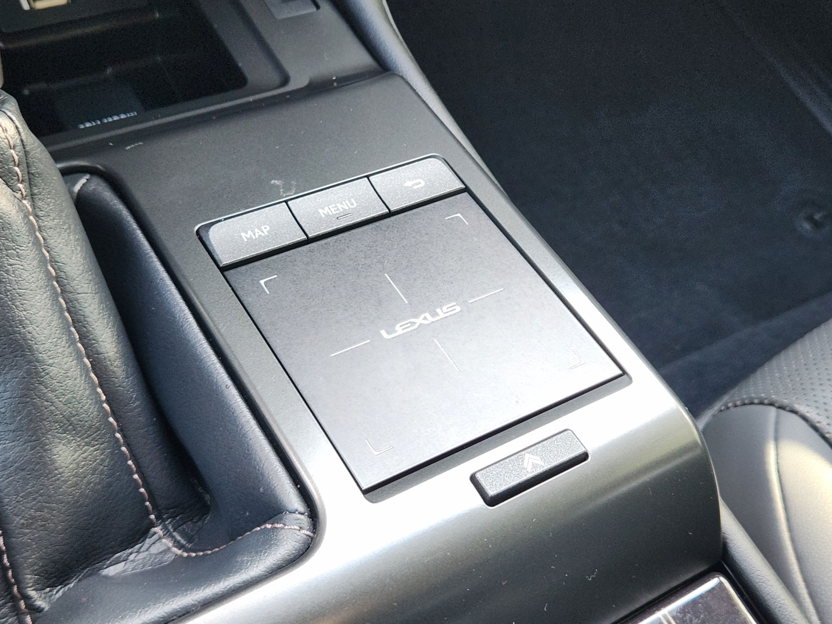 Certified 2023 Lexus GX 460 Premium AWD/4WD image 15