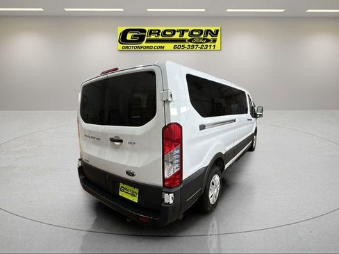 Used 2023 Ford Transit 350 XLT RWD image 4