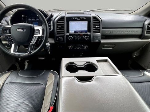 Used 2020 Ford F250 XL w/ STX Appearance Package AWD/4WD image 15