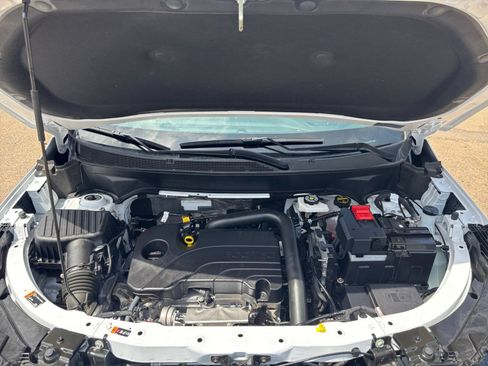 Used 2025 Chevrolet Equinox LT FWD image 27