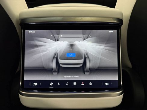 Used 2024 Tesla Model S Plaid AWD/4WD image 17