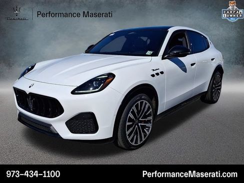 Used 2025 Maserati Grecale Modena AWD/4WD image 1