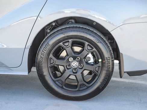 New 2026 Toyota Sienna XLE Woodland Edition image 11