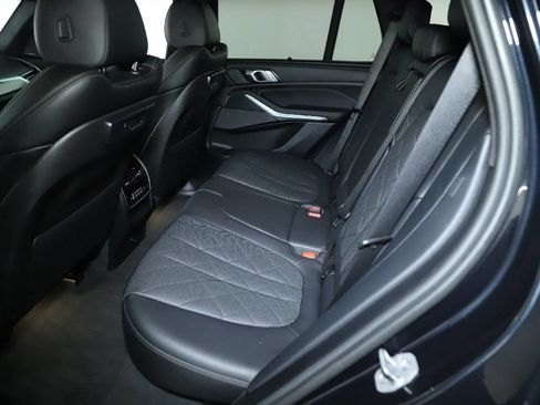 Used 2023 BMW X5 xDrive40i w/ Executive Package AWD/4WD image 18