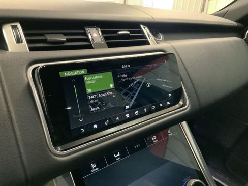 Used 2018 Land Rover Range Rover Sport HSE AWD/4WD image 23