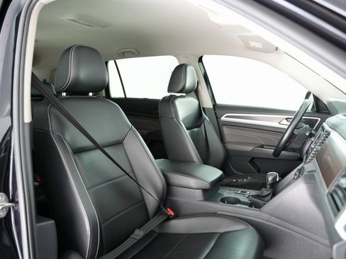 Used 2022 Volkswagen Atlas SE image 59