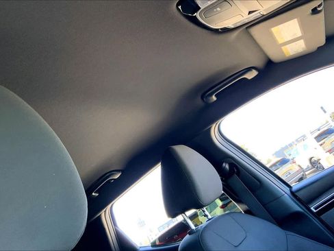 Used 2023 Hyundai Santa Cruz SE image 13