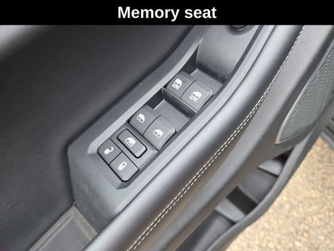 Used 2024 Jeep Grand Cherokee Limited 4xe image 19