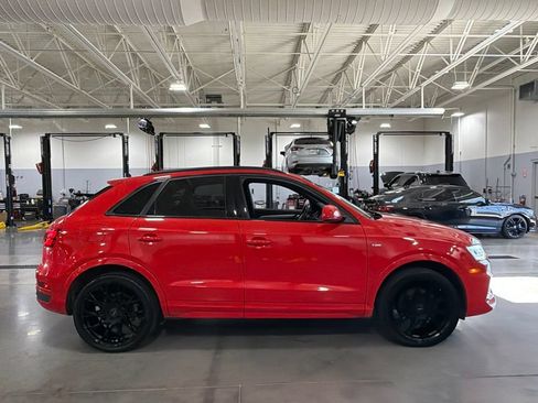 Used 2018 Audi Q3 2.0T Premium Plus w/ Premium Plus Package AWD/4WD image 5