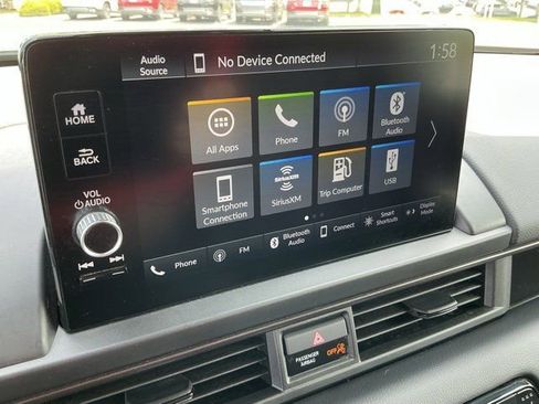 Used 2025 Honda Pilot TrailSport image 26