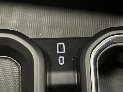 Used 2024 GMC Sierra 2500 Denali Ultimate w/ Snow Plow Prep/Camper Package image 25