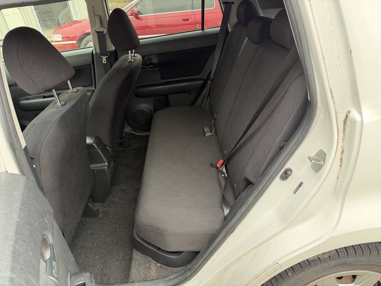 Used 2010 Scion xB FWD image 21