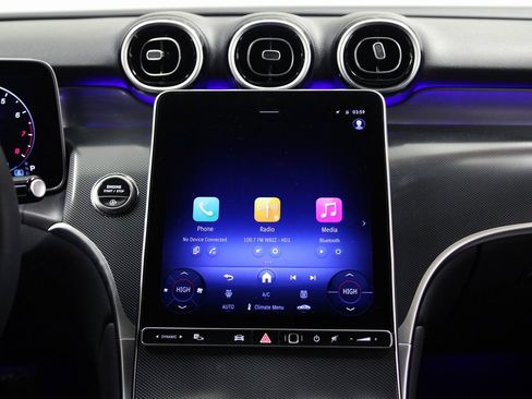 Certified 2025 Mercedes-Benz GLC 300 4MATIC image 15