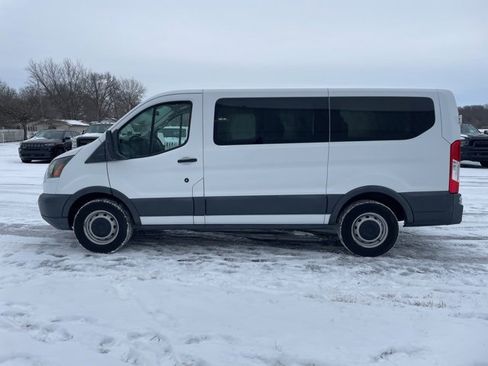 Used 2016 Ford Transit 150 XL image 8