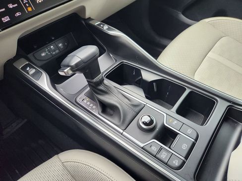 New 2026 Kia Sorento EX w/ EX Premium Package FWD image 16