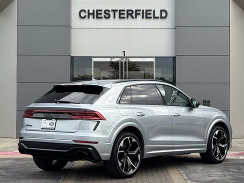 Used 2023 Audi RS Q8 w/ Black Optic Package AWD/4WD image 2