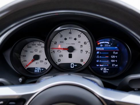 Certified 2024 Porsche 718 Cayman image 20