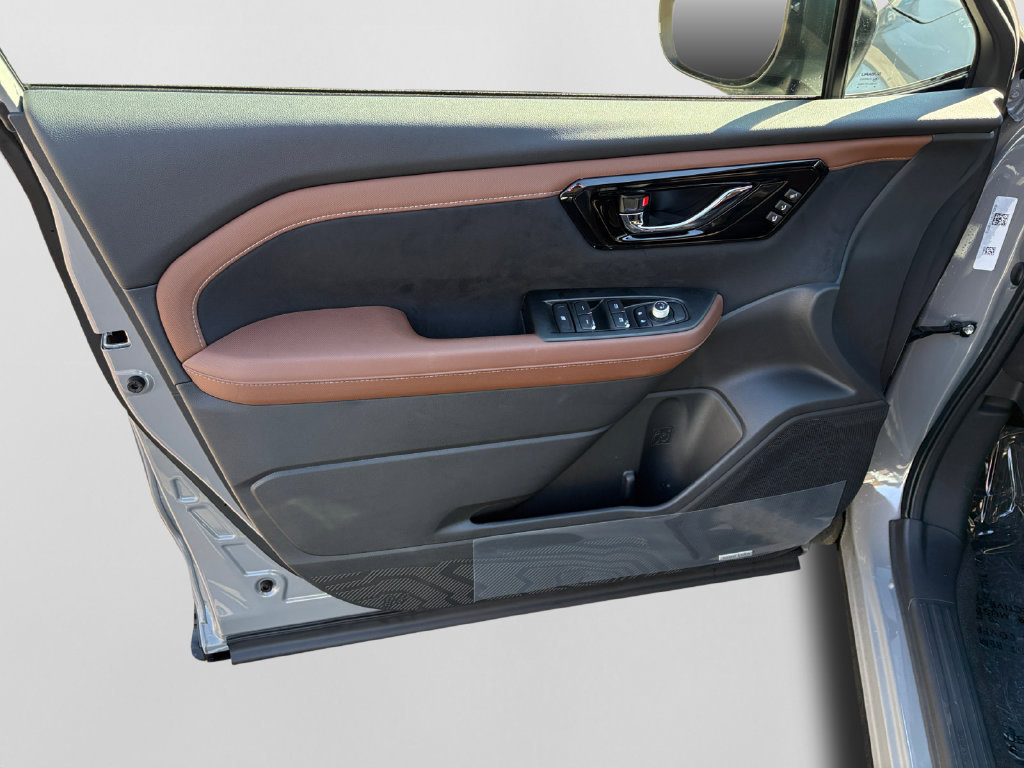 New 2026 Subaru Forester Touring AWD/4WD image 9