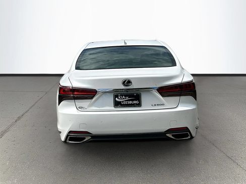 Used 2022 Lexus LS 500 w/ Accessory Package (Z2) RWD image 6