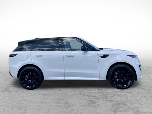 New 2026 Land Rover Range Rover Sport Dynamic SE AWD/4WD image 4