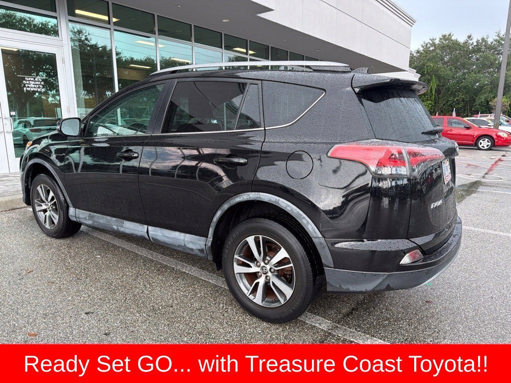 Used 2018 Toyota RAV4 XLE w/ Plus Extra Value Package FWD image 9