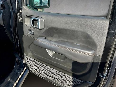 Used 2022 Jeep Gladiator Mojave w/ LED Lighting Group image 18