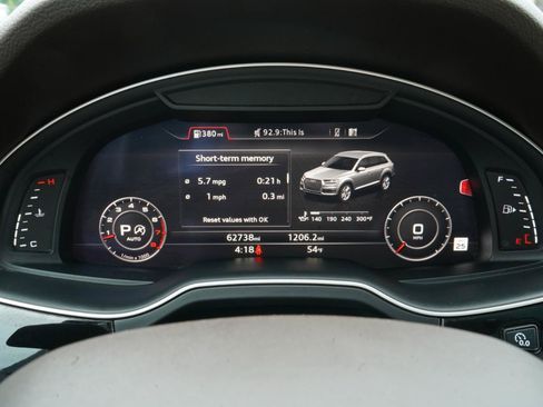 Used 2018 Audi Q7 3.0T Premium Plus AWD/4WD image 26